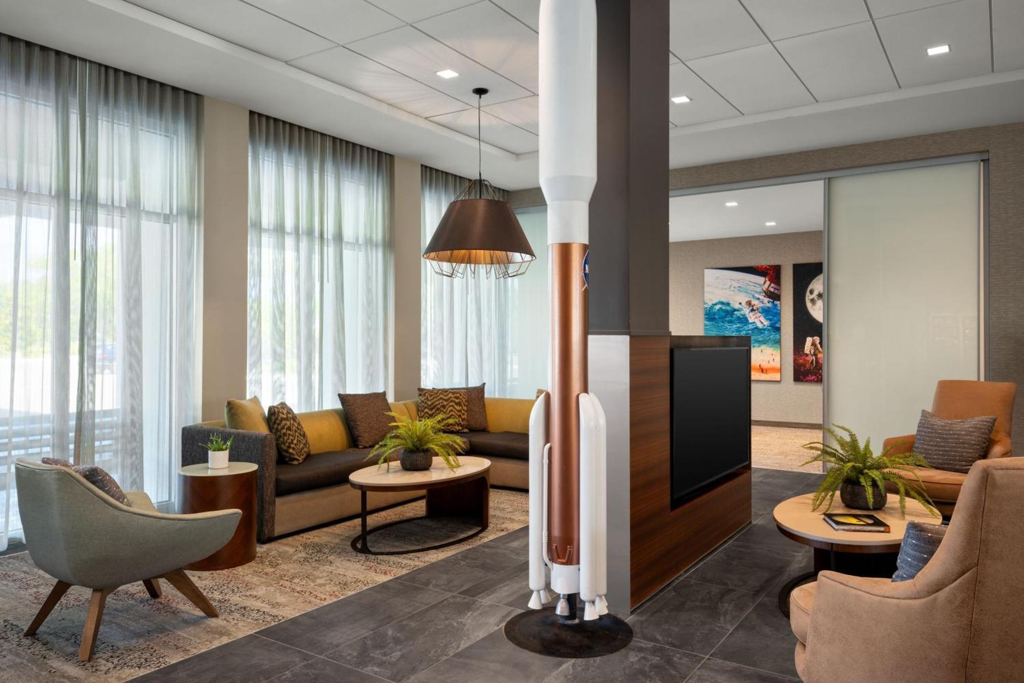 Courtyard By Marriott Titusville Kennedy Space Center Buitenkant foto
