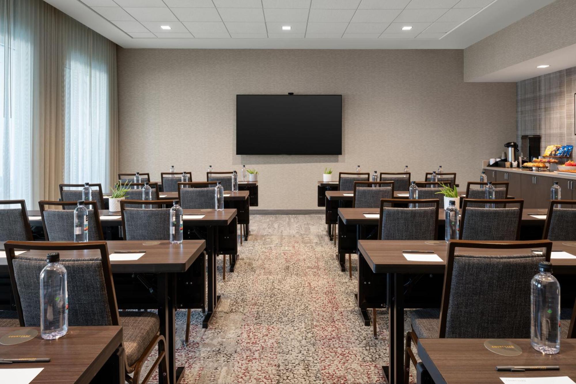 Courtyard By Marriott Titusville Kennedy Space Center Buitenkant foto